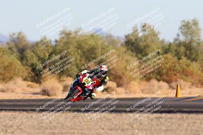 media/Dec-07-2024-CVMA (Sat) [[21c5f1ef85]]/Race 11-Amateur Supersport Open/